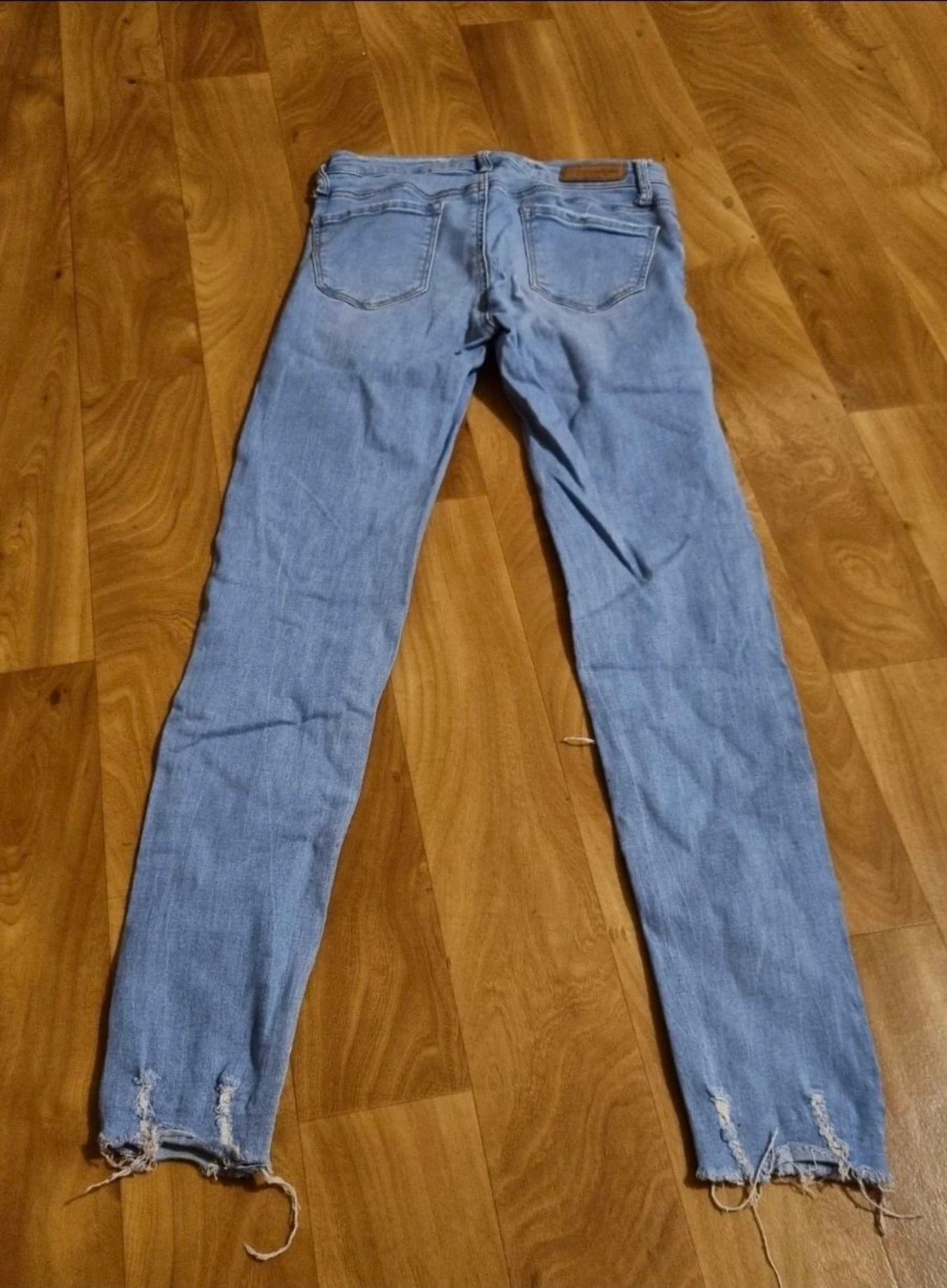 Tally Weijl slim jeans lichtblauw knieën open maat 34 – photo 5